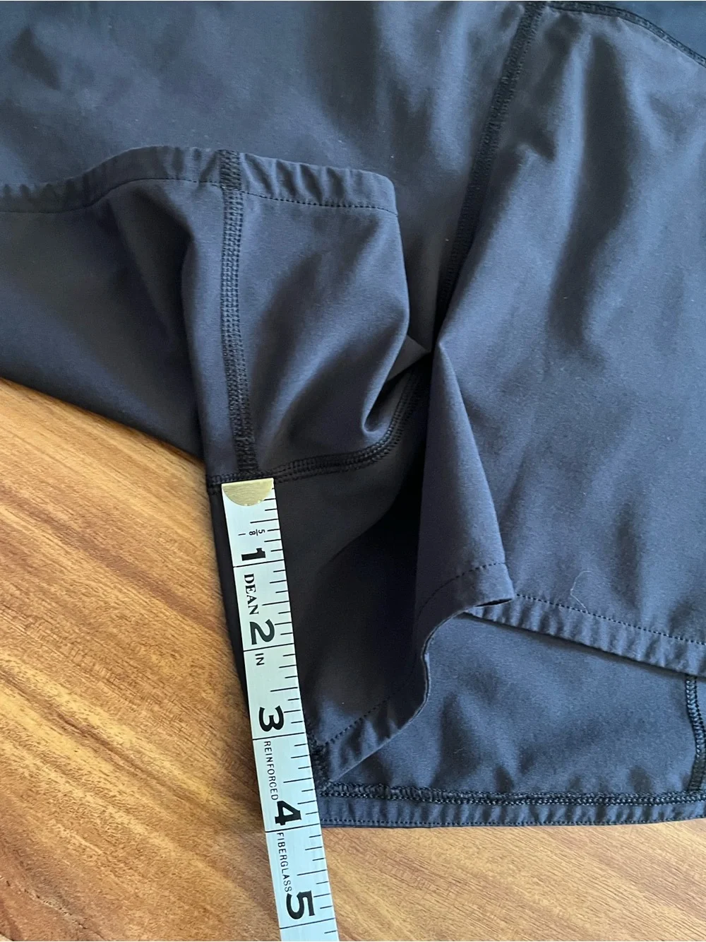Lululemon Speed Up Shorts - Picture 6 of 8